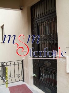 075 FERFORJE BİNA GİRİŞ KAPISI