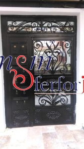 064 FERFORJE BİNA GİRİŞ KAPISI