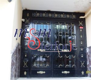 158 FERFORJE BİNA GİRİŞ KAPISI